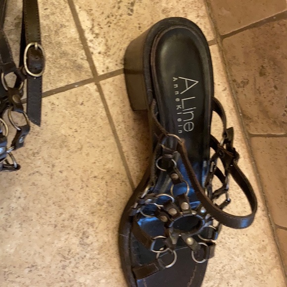 A LINE ANNE KLEIN Brown Leather Sandals - Picture 2 of 4